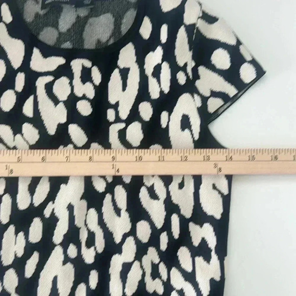 Karen Millen Leopard Jacquard Fit And Flare Dress - Picture 5 of 8